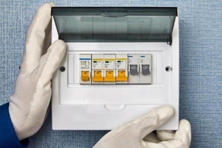 R&eacute;novation &eacute;lectrique, les &eacute;tapes cl&eacute;s pour r&eacute;ussir vos travaux